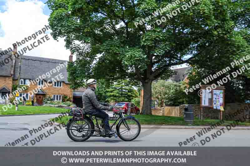 Vintage motorcycle club;eventdigitalimages;no limits trackdays;peter wileman photography;vintage motocycles;vmcc banbury run photographs